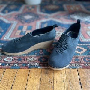 No. 6 Weave Clogs Wedge Heel